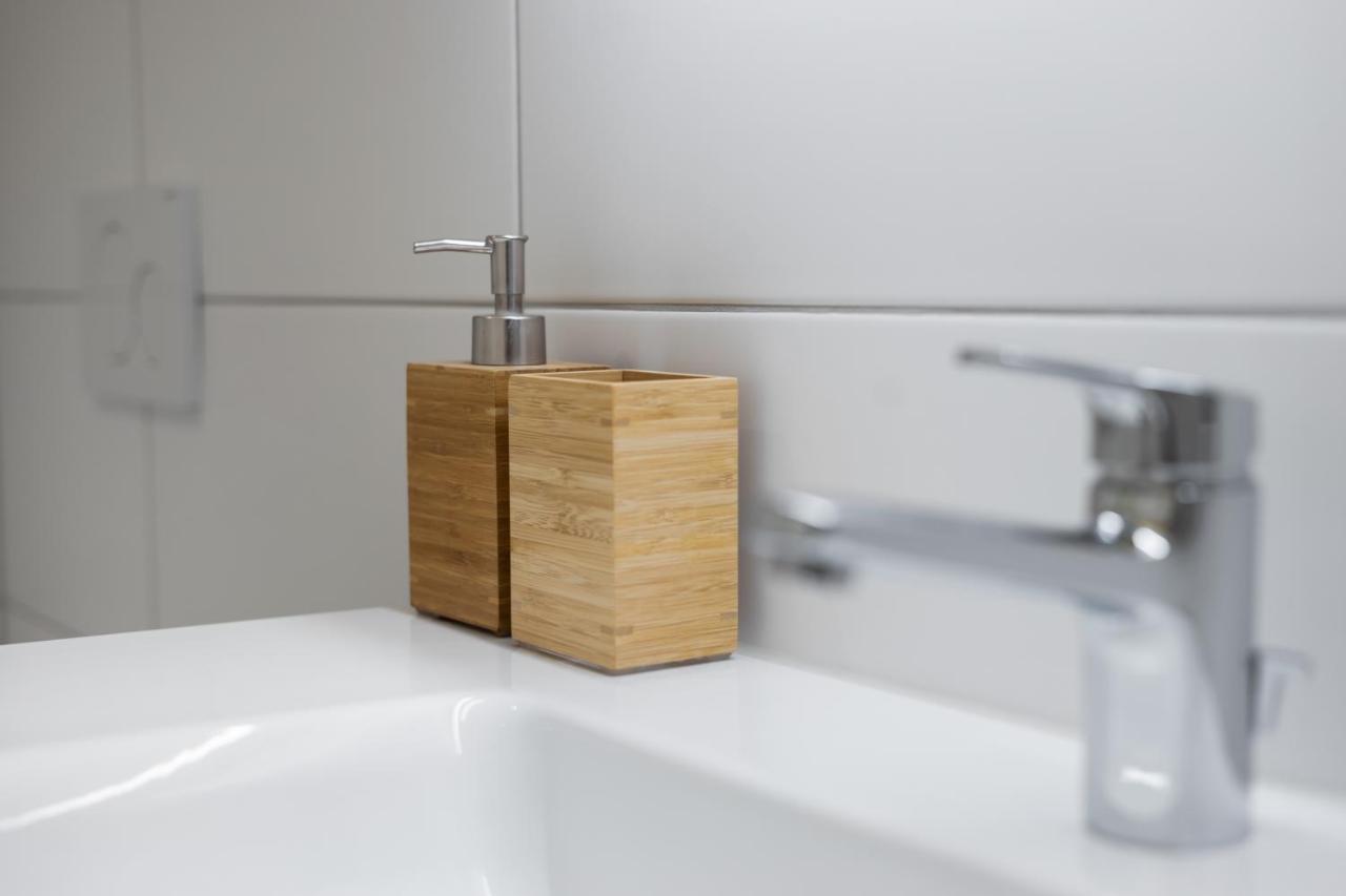 The R Apartment Zugerberg - Ev Wallbox - Terrasse Geroldswil Luaran gambar