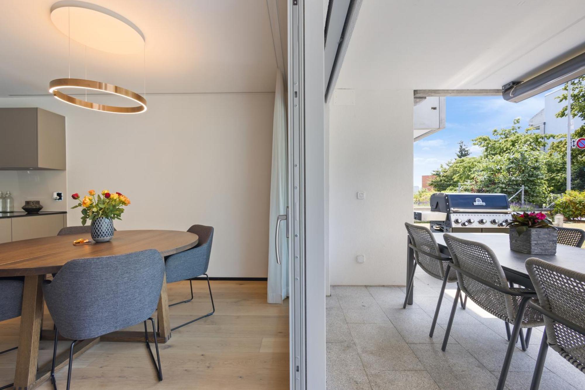 The R Apartment Zugerberg - Ev Wallbox - Terrasse Geroldswil Luaran gambar